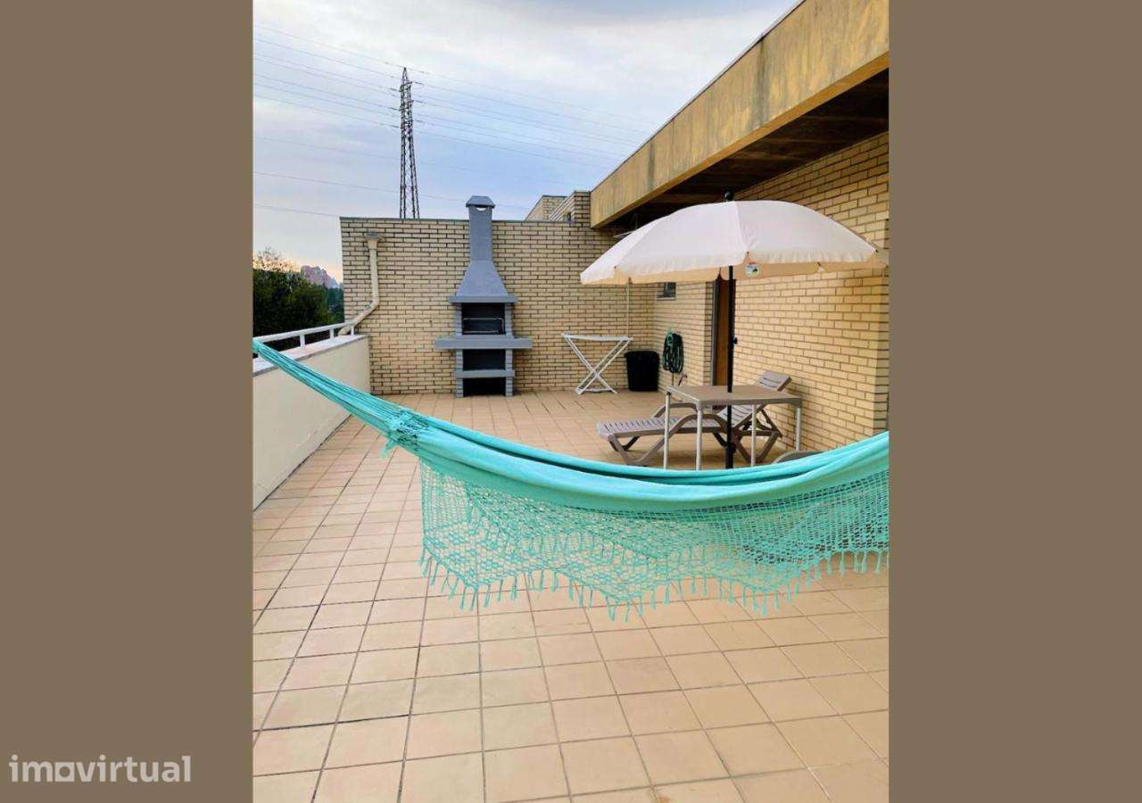 T3 com 3 casas de banho e varanda em Valongo - Grande imagem: 4/54