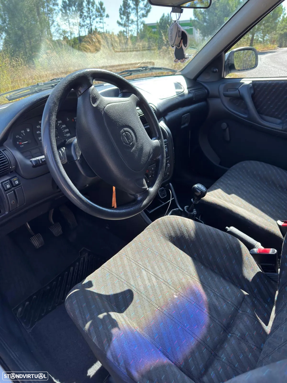 Opel Astra 1.7 DTL GL - 9