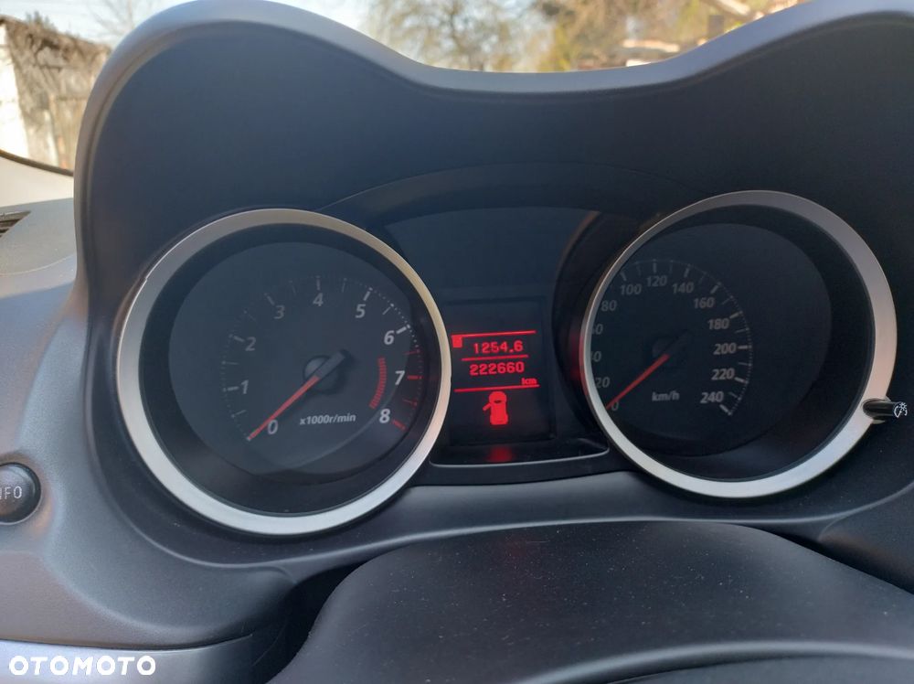 Mitsubishi Lancer 1.6 ClearTec Inform - 26