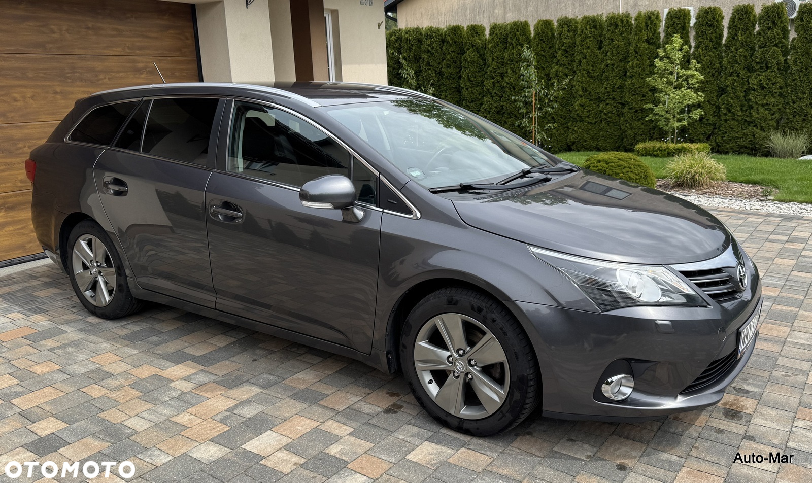 Toyota Avensis 1.8 Premium - 5