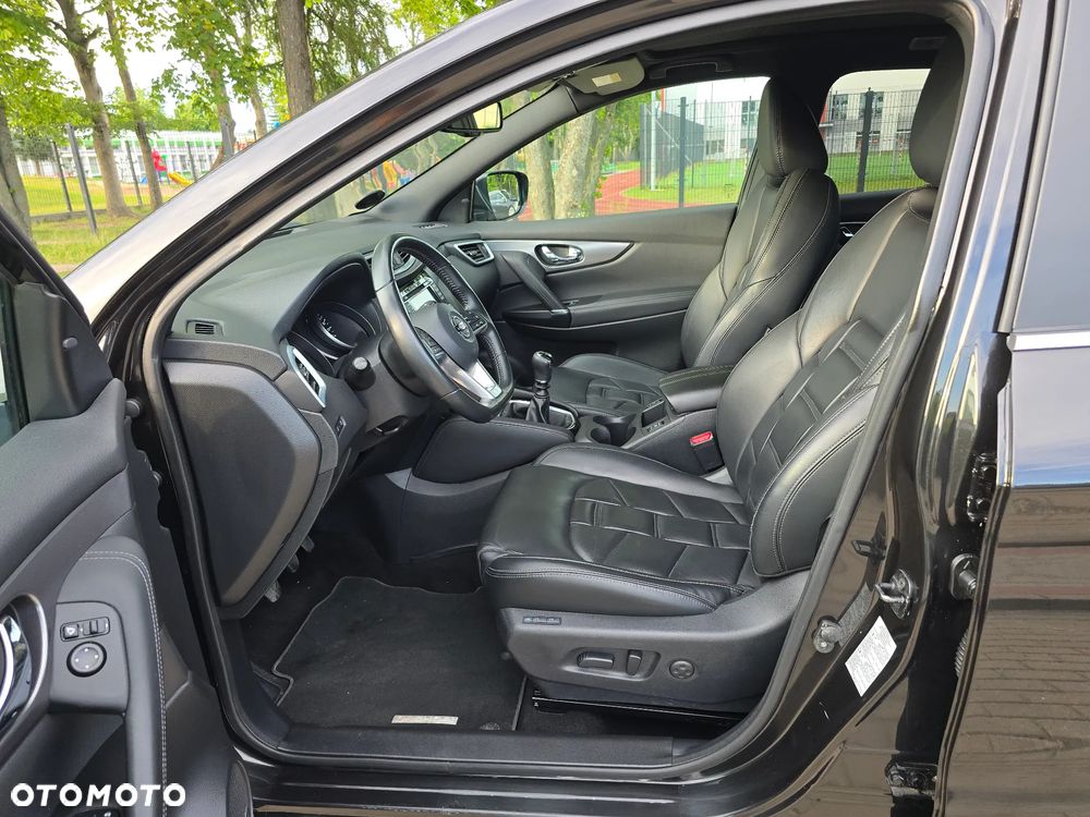 Nissan Qashqai 1.2 DIG-T Tekna+ - 10