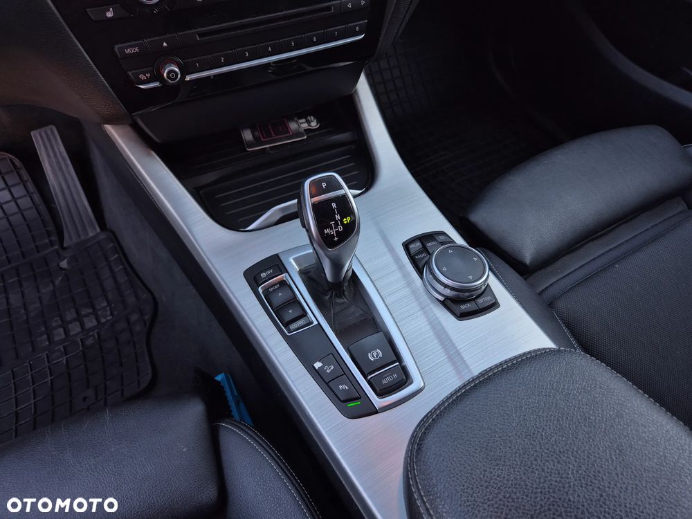 BMW X4 xDrive28i Edycja M Sport - 31