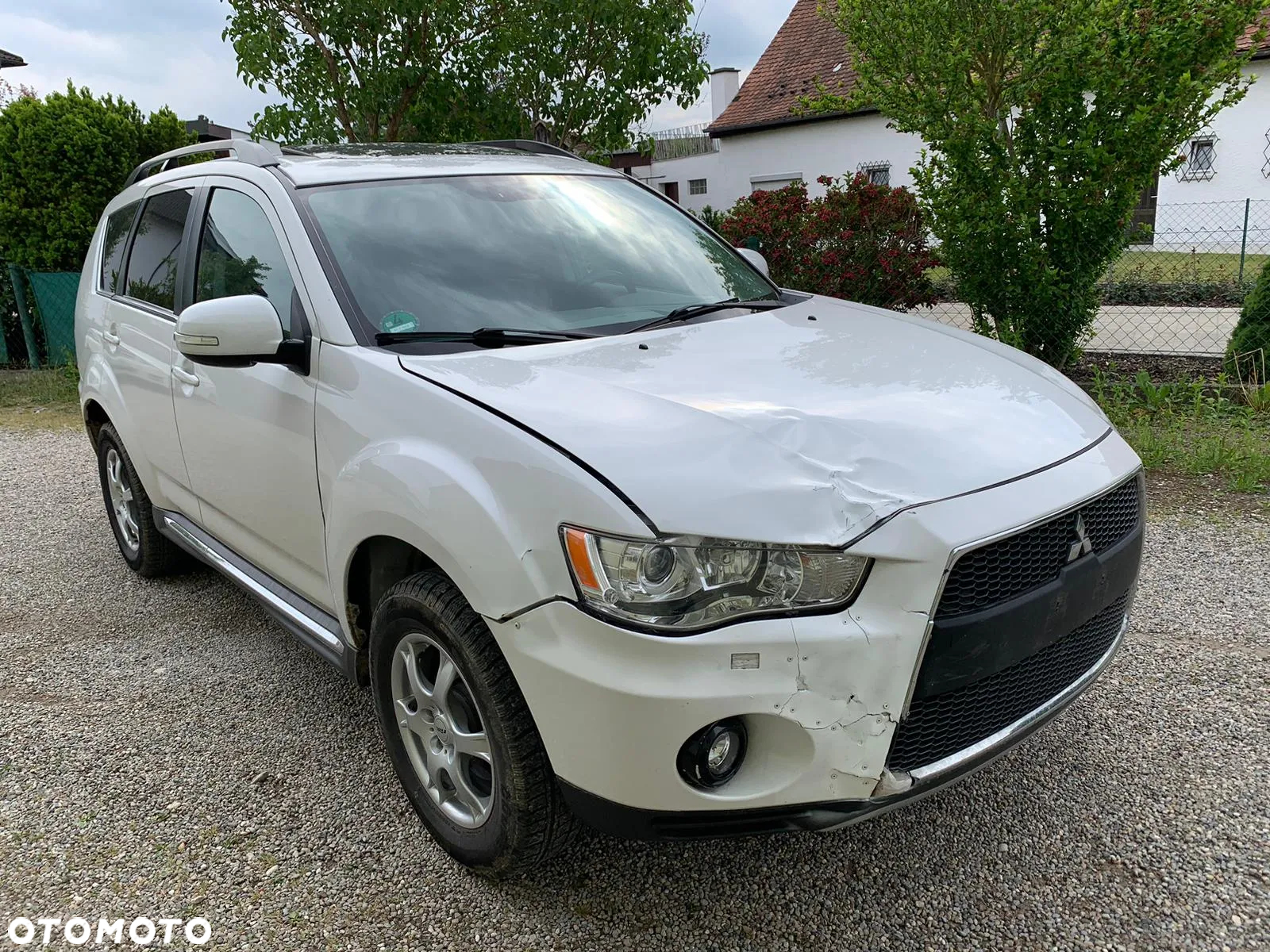 Mitsubishi Outlander 2.4 4WD CVT Intense - 4