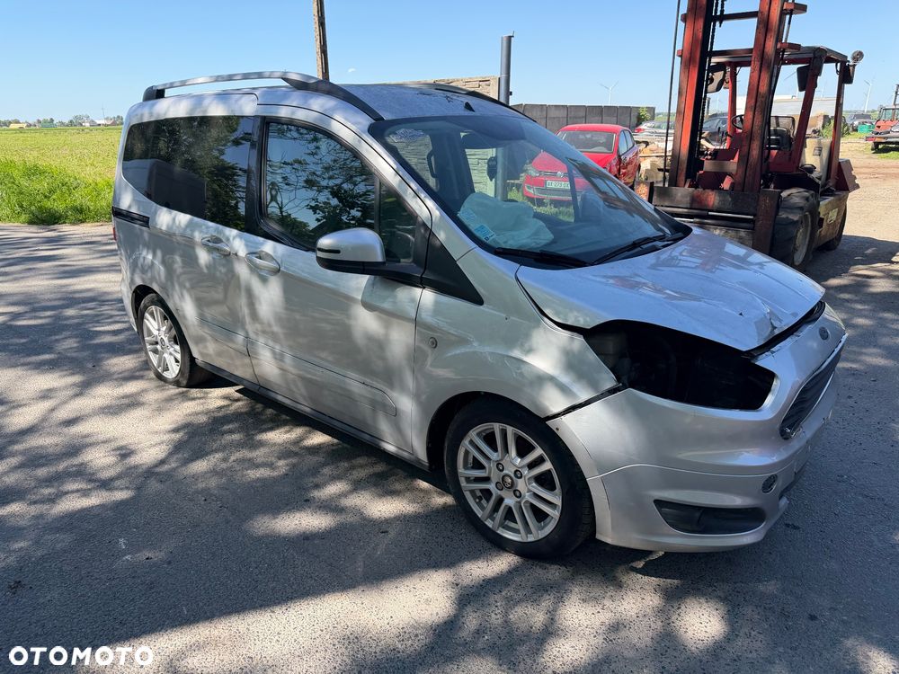 Ford Tourneo Courier 1.6 TDCi Titanium - 8