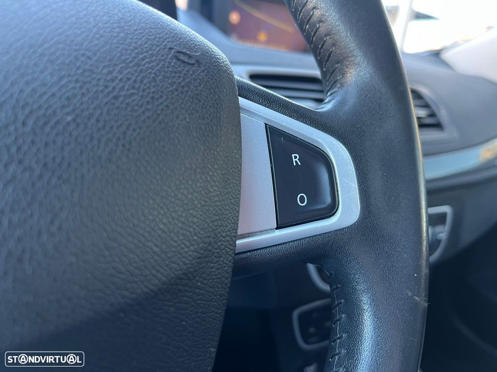 Renault Mégane Coupe - 25