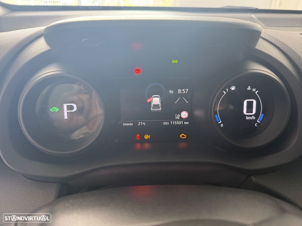 Toyota Yaris - 10