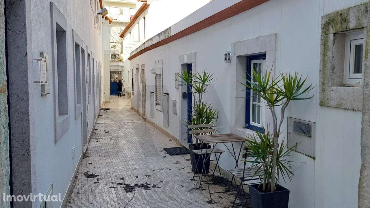 Apartamento T1 remodelado no Condomínio Pátio das Padeiras – Estrela ( - Grande imagem: 4/15