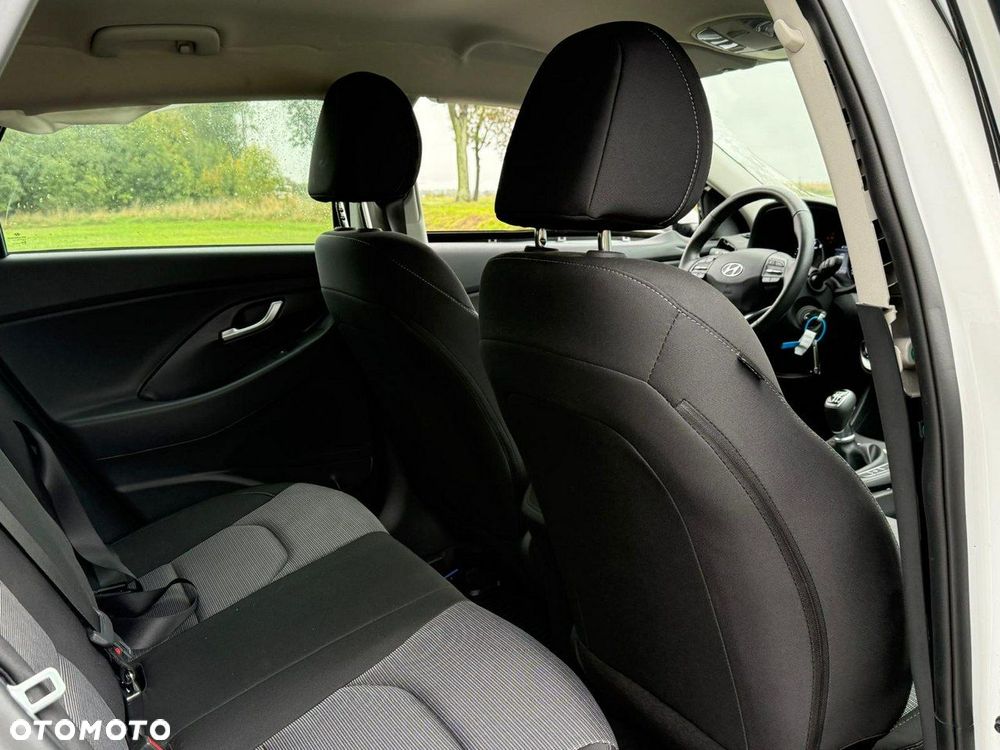 Hyundai i30 1.5 Pure - 14