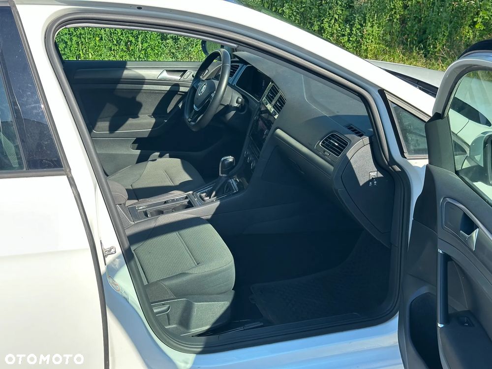 Volkswagen Golf 1.4 TSI BMT Comfortline DSG - 18