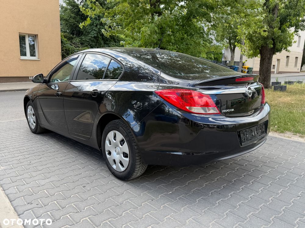 Opel Insignia 1.6 - 8