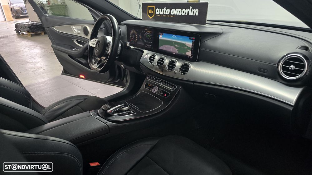 Mercedes-Benz E 300 de AMG Line - 23