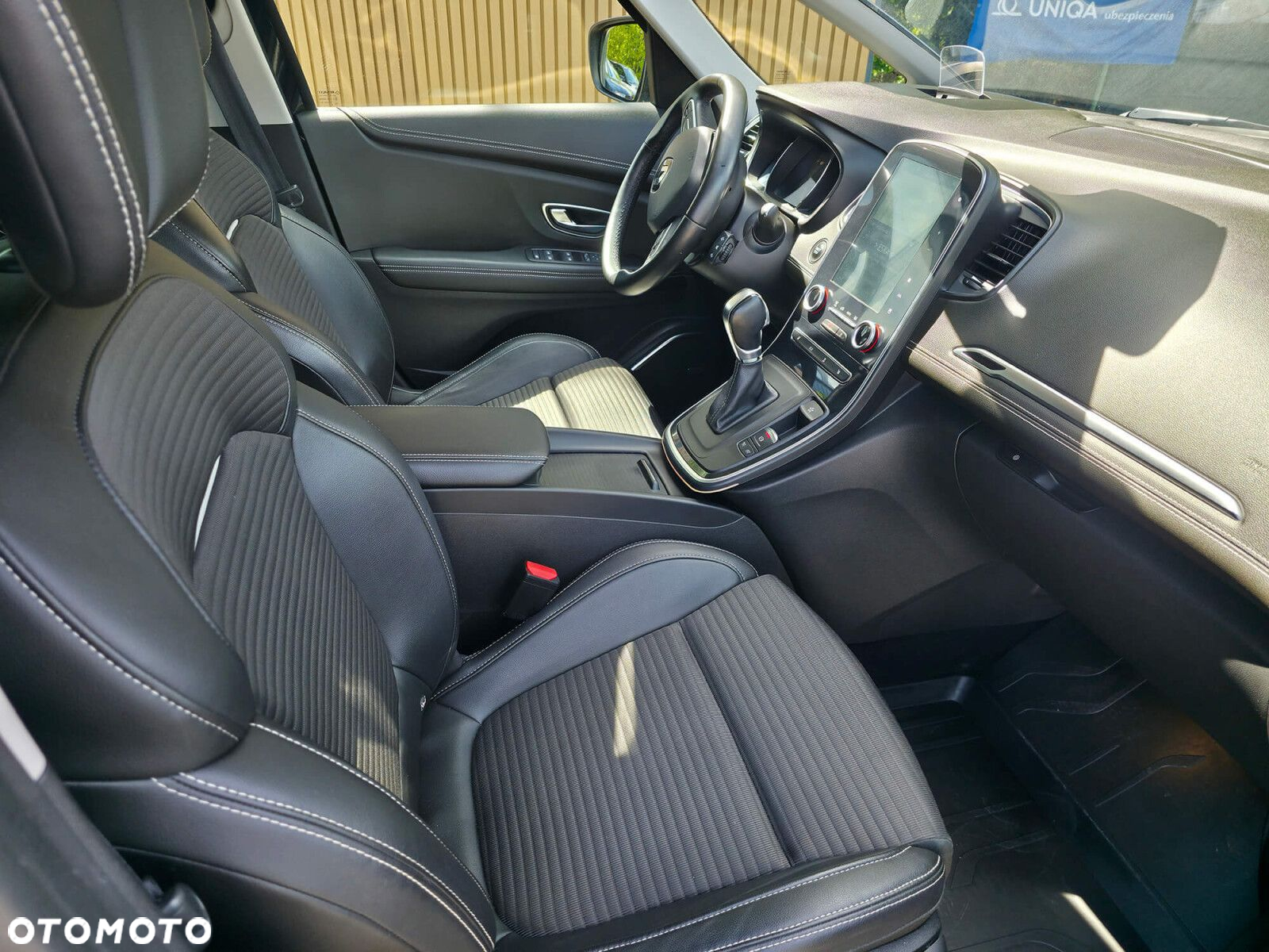 Renault Scenic - 11