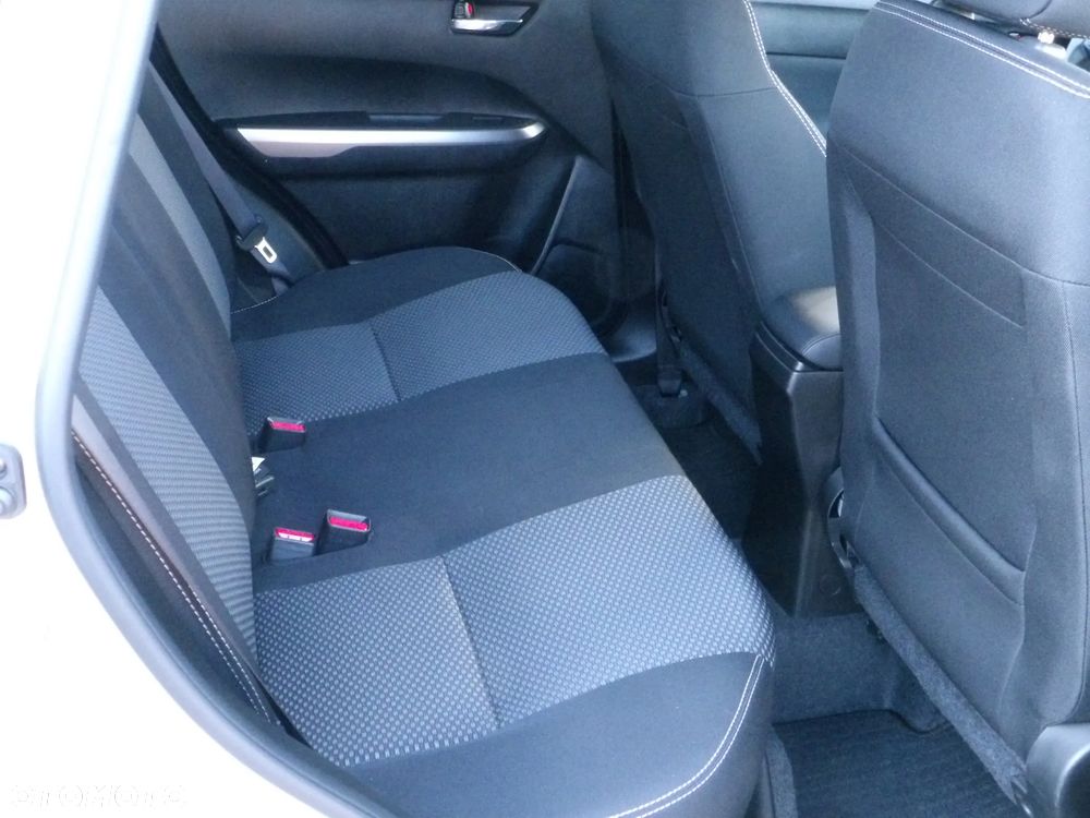 Suzuki Vitara 1.4 Boosterjet Premium 2WD - 16