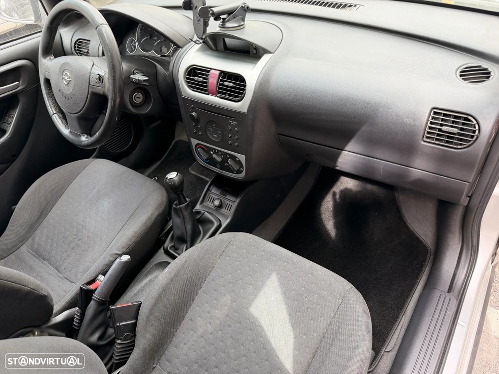 Opel Corsa - 9
