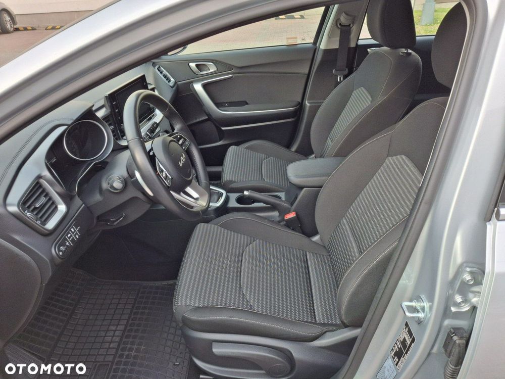 Kia Ceed 1.5 T-GDI M DCT - 13