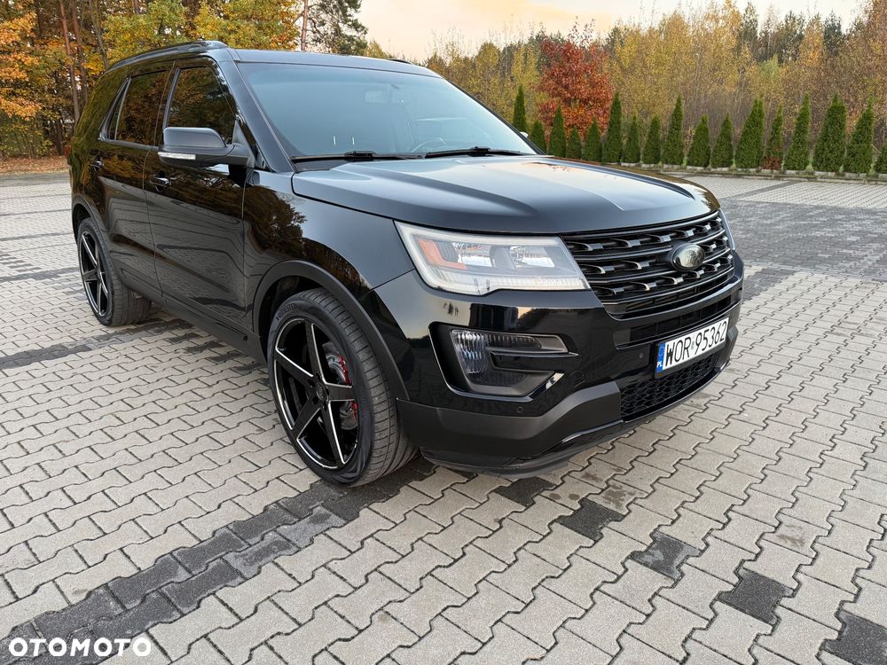Ford Explorer - 18