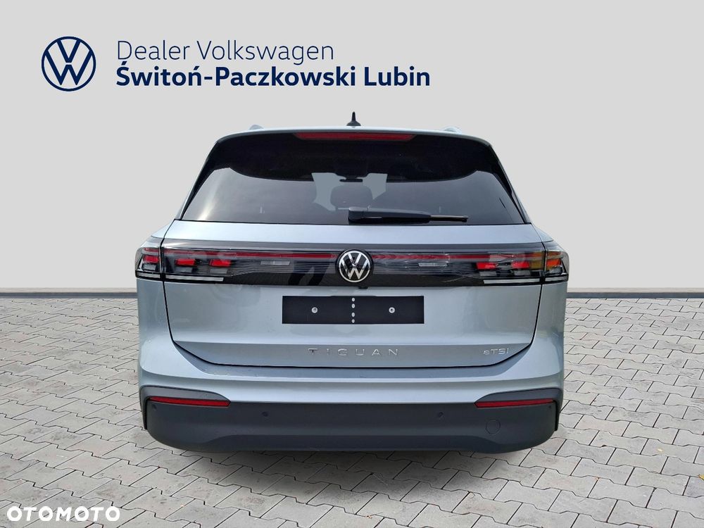 Volkswagen Tiguan 1.5 eTSI Life Plus DSG - 5