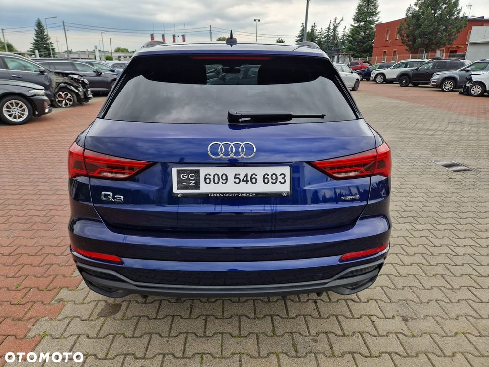 Audi Q3 45 TFSI Quattro S tronic - 4