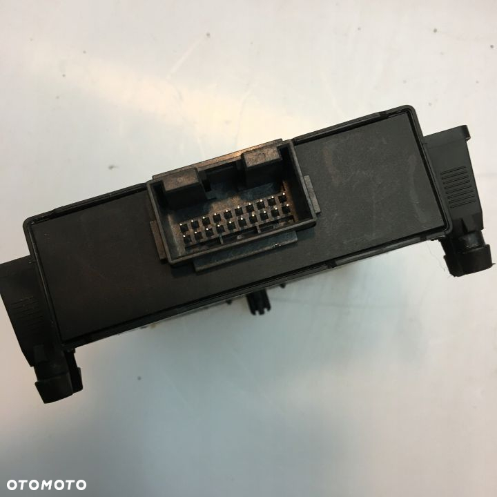 MODUŁ GATEWAY GOLF V PLUS 1K0907530K 1K0907951 - 3