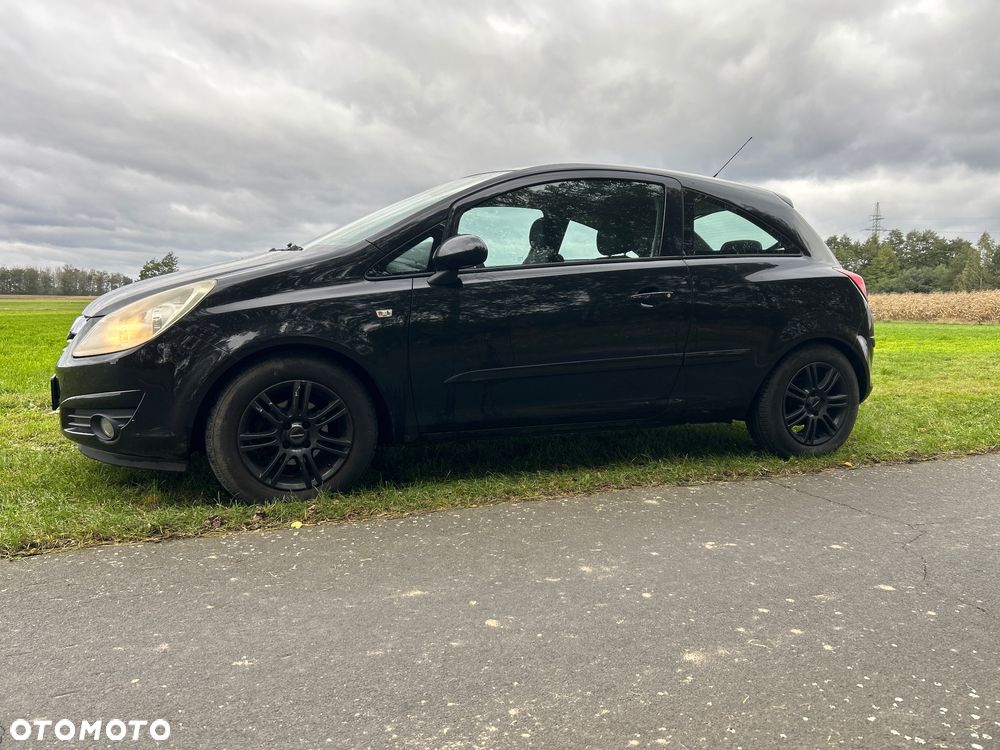 Opel Corsa 1.2 16V - 2