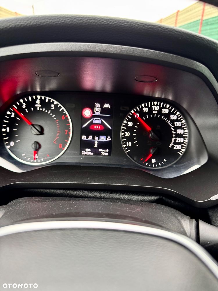 Renault Captur TCe 100 INTENS - 26