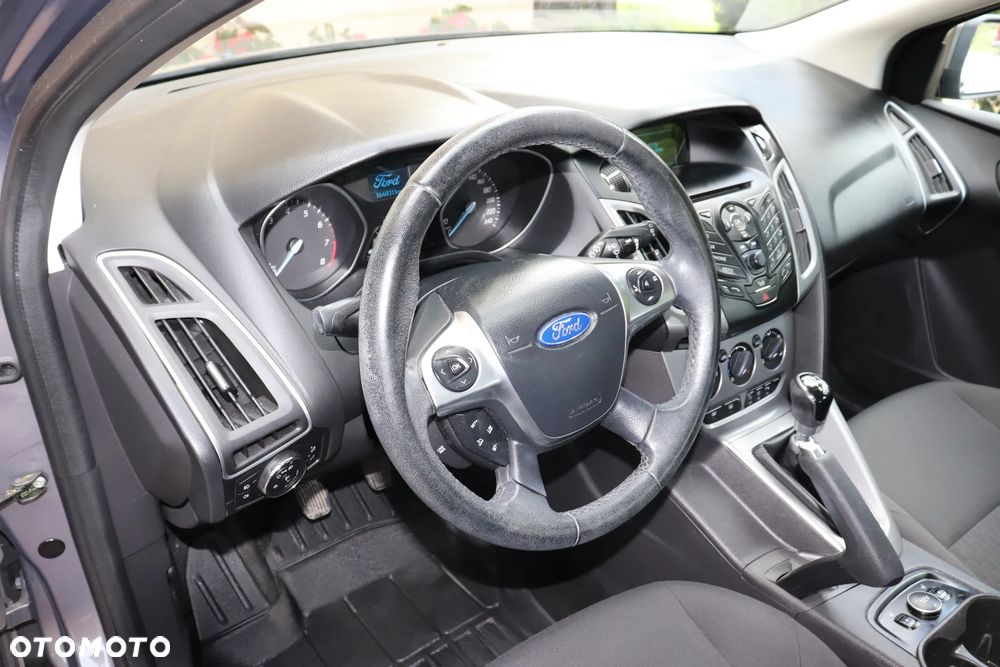 Ford Focus 1.0 EcoBoost Start-Stopp-System Champions Edition - 32