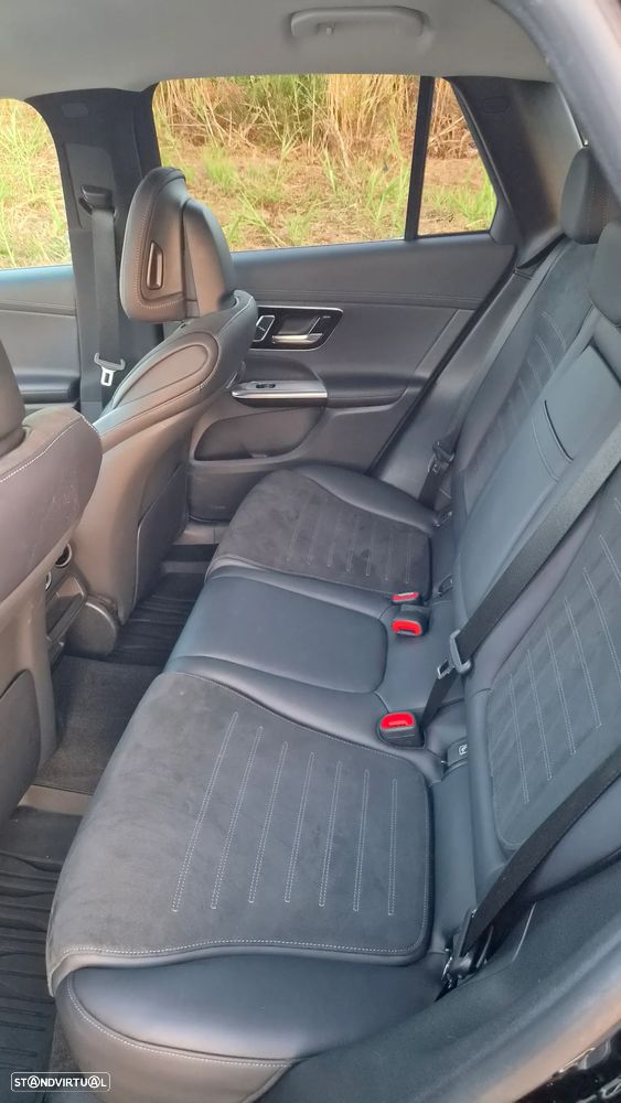 Mercedes-Benz GLC 300 de 4Matic - 12