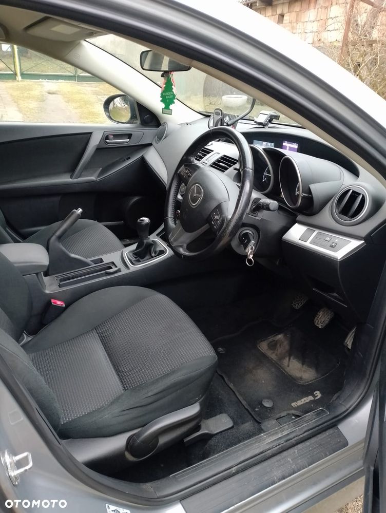 Mazda 3 - 12
