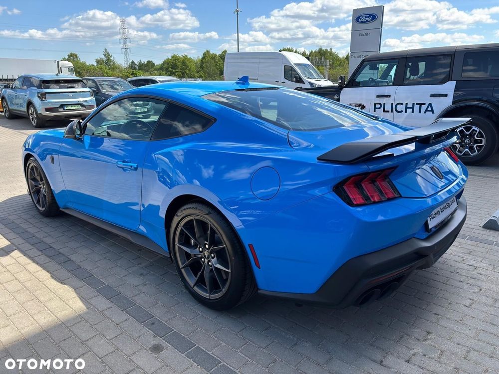 Ford Mustang - 10