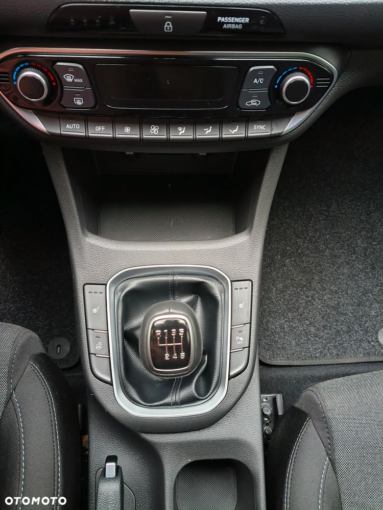 Hyundai i30 1.5 DPI Comfort - 19
