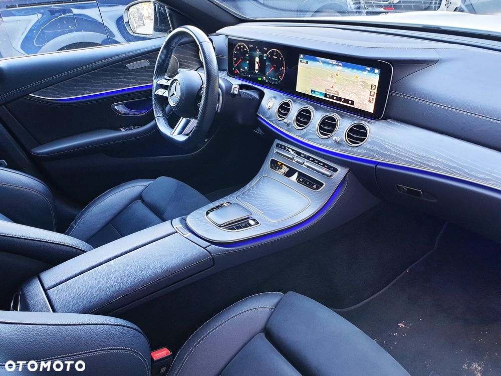 Mercedes-Benz Klasa E 300 d 4Matic 9G-TRONIC AMG Line - 18