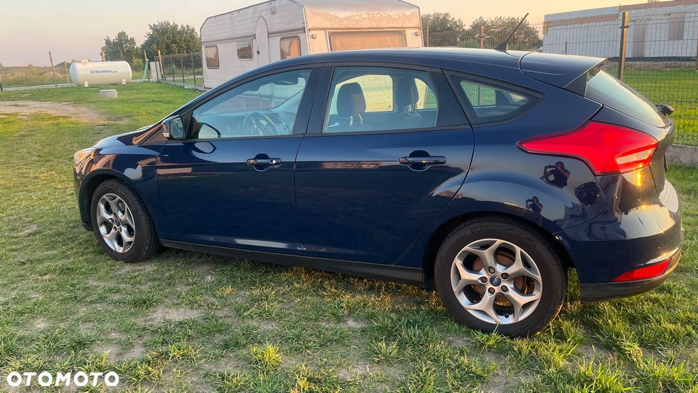 Ford Focus 1.5 TDCi Trend - 6