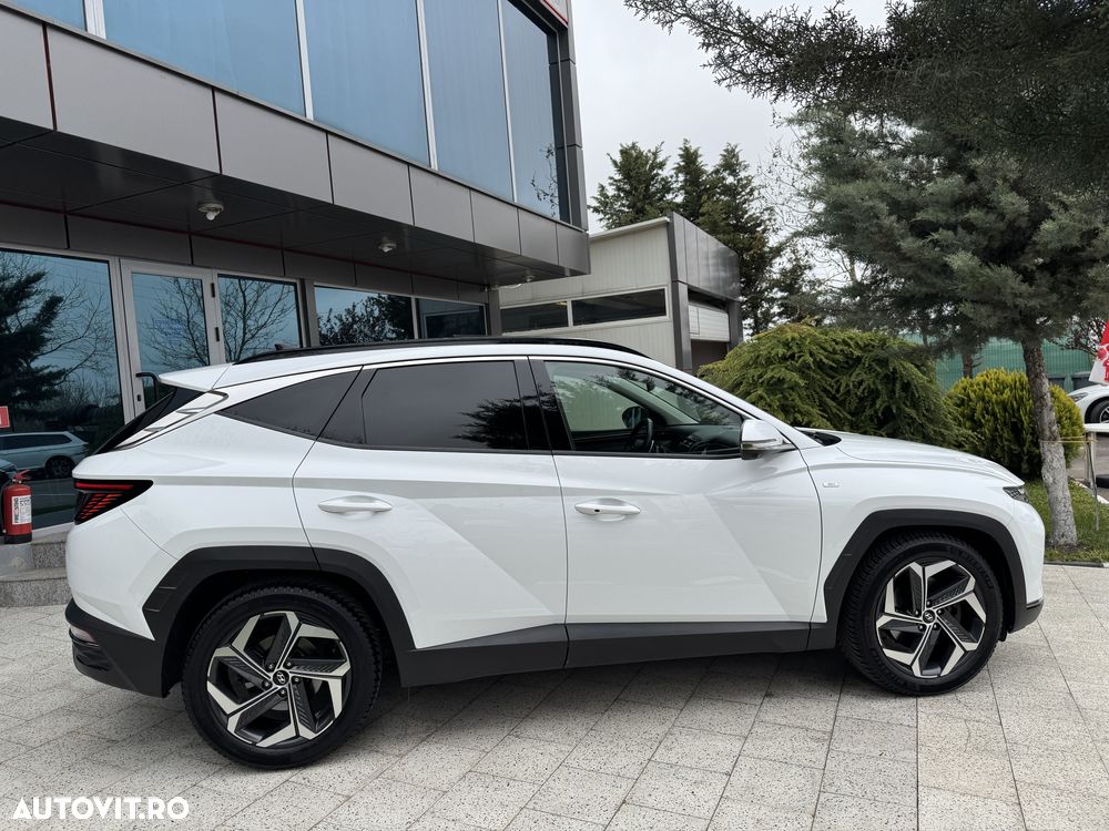 Hyundai Tucson 1.6 CRDi 48V-Hybrid 2WD DCT Select - 23