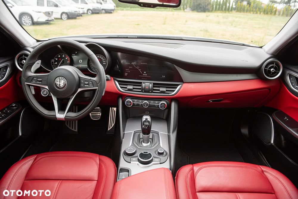 Alfa Romeo Giulia 2.0 Turbo Super - 6