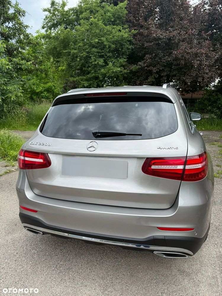 Mercedes-Benz GLC 220 d 4-Matic - 5