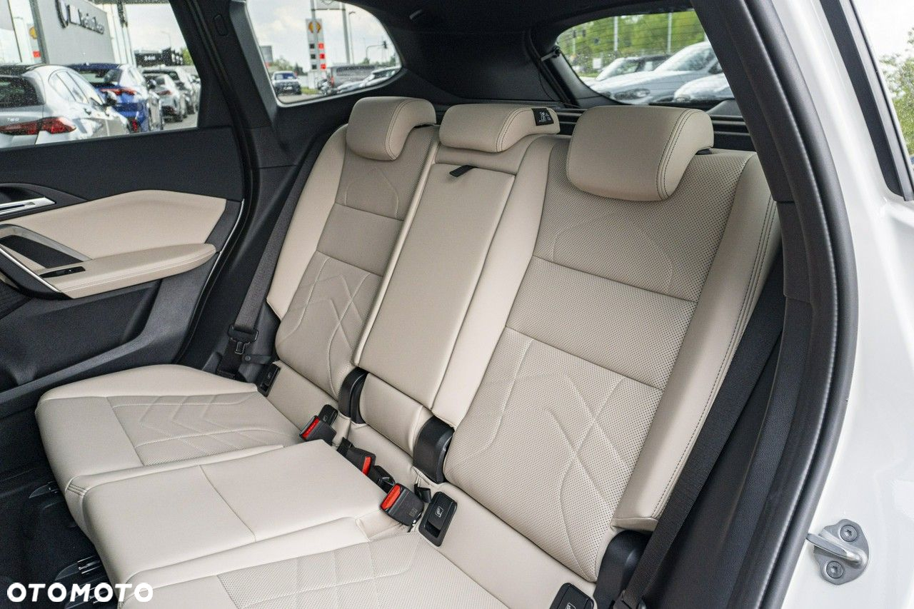 BMW X1 - 22