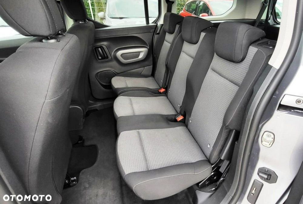 Toyota Proace City Verso - 12