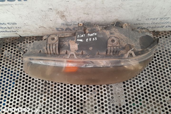 Far stanga Fiat Punto 2 [1999 - 2003] Hatchback 5-usi 1.2 MT (80 hp) - 1