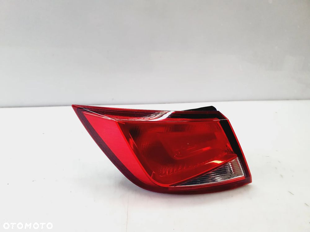 LAMPA LEWA TYŁ TYLNA SEAT LEON III 3 ZWYKLA 5F9 KOMBI - 2