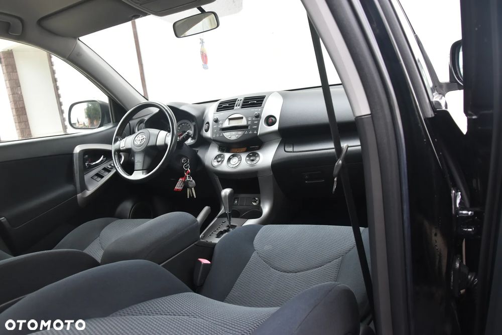 Toyota RAV4 2.0 4x4 Automatik Sol - 20