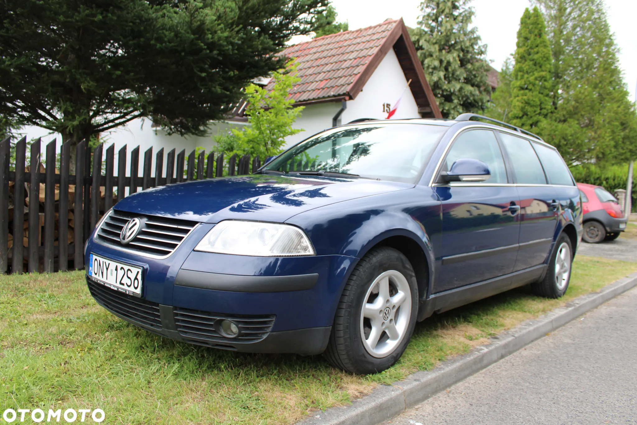 Volkswagen Passat 1.9 TDI Basis - 2