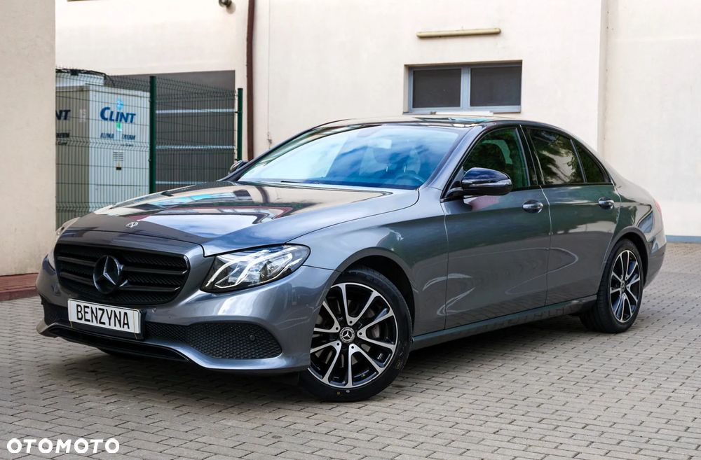 Mercedes-Benz Klasa E 200 CGI BlueEFFICIENCY Automatik Avantgarde - 12