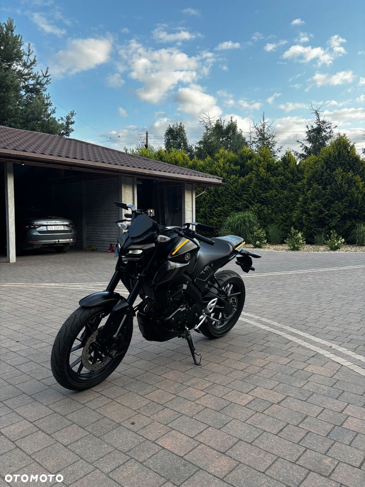 Yamaha MT - 3