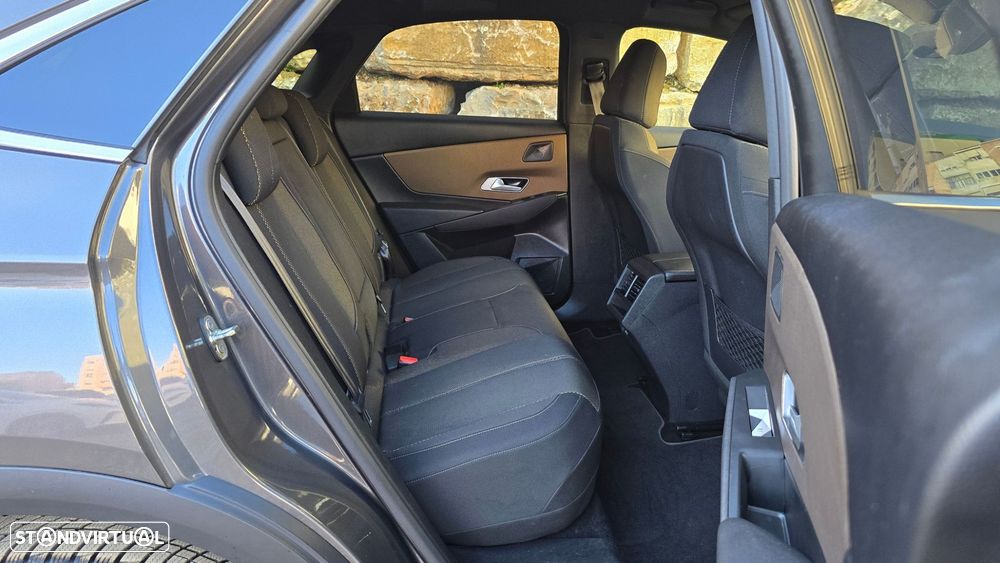 DS DS7 Crossback - 51
