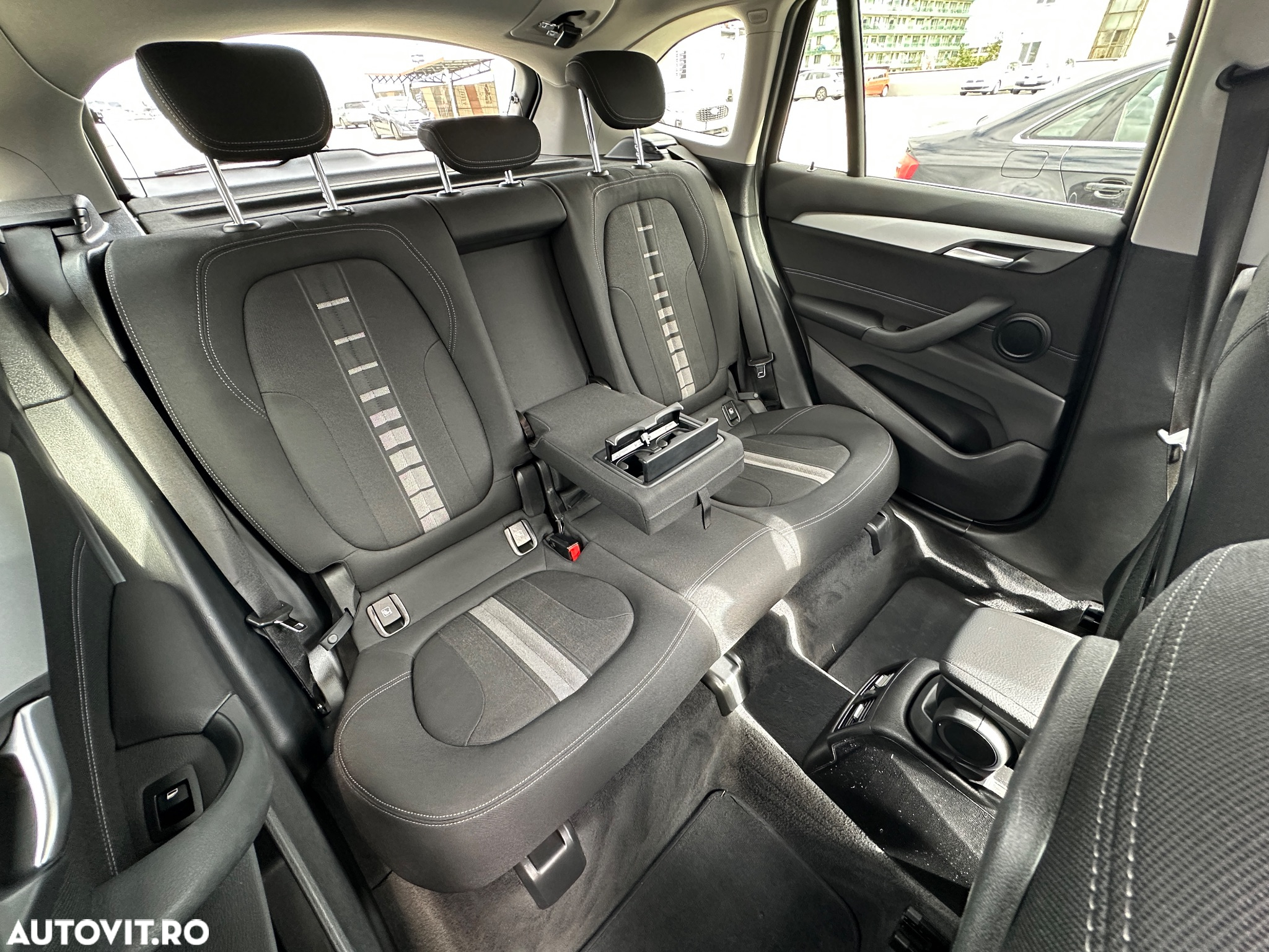 BMW X1 sDrive18d Sport Line - 12