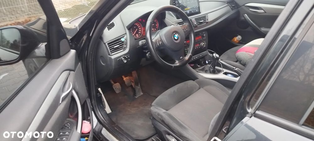 BMW X1 sDrive20d Sport Line - 9