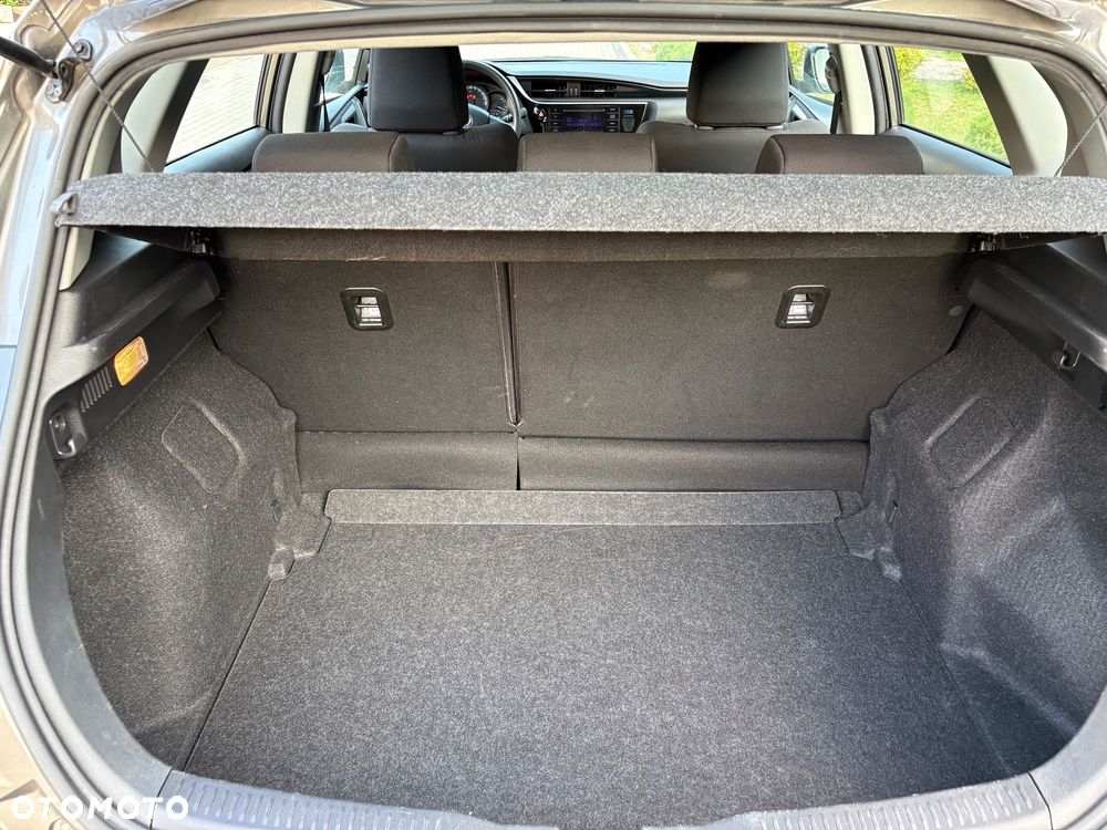 Toyota Auris 1.33 VVT-i Active - 8