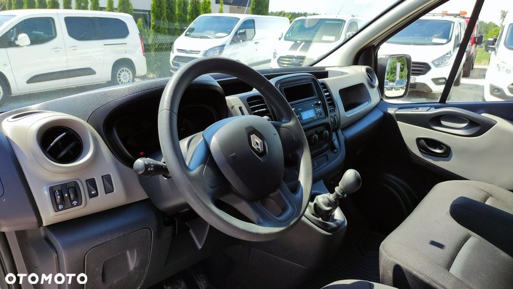Renault Trafic - 29