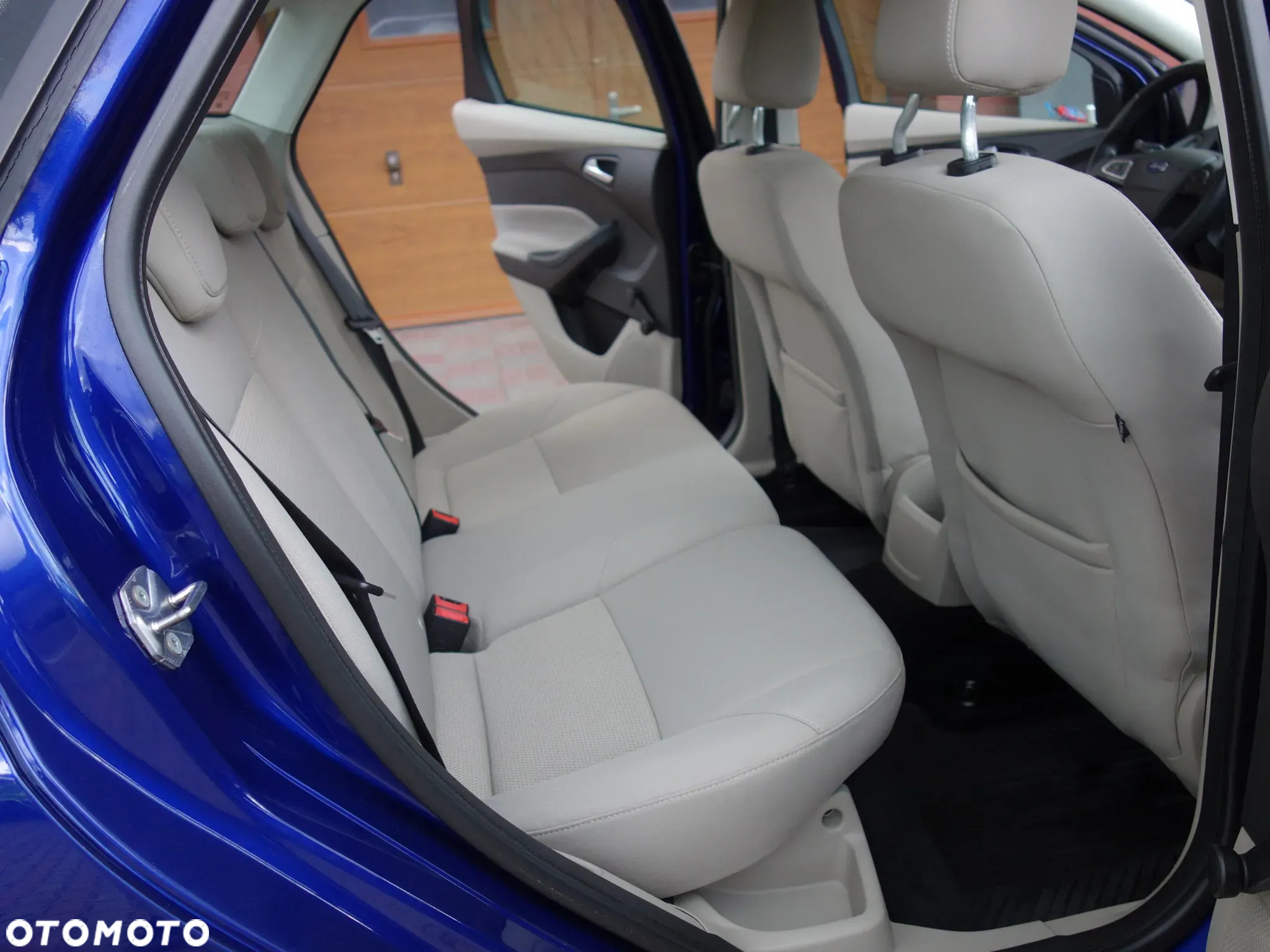 Ford Focus 1.6 Platinium X - 17