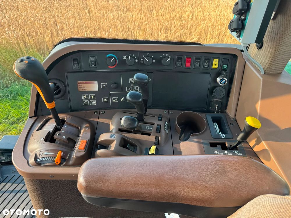 John Deere 7820 - 18